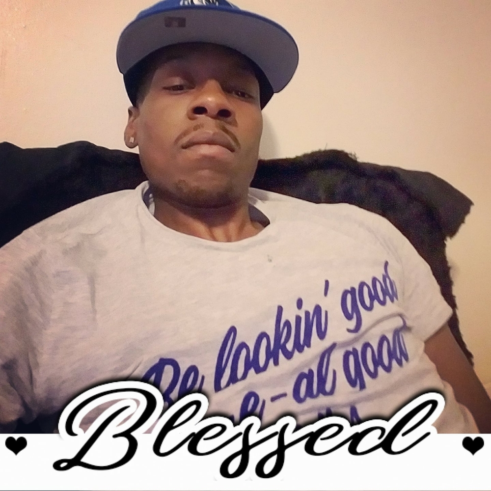 Meet your Posher, Kenneth